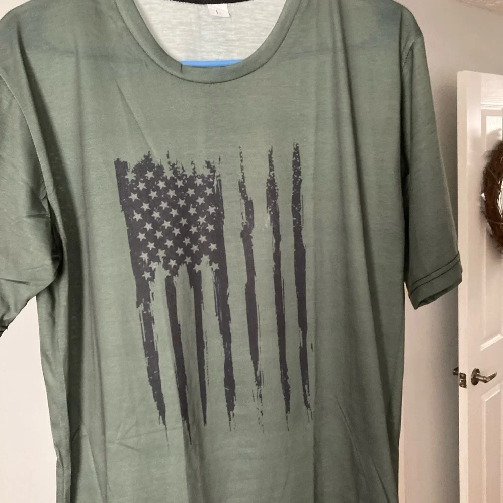 NWOTS Mens T Shirt - Picture 2 of 7